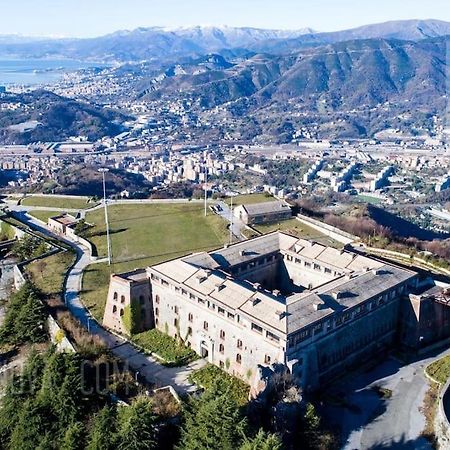Forti Genova-Free Parking Castellaccio Apartment Eksteriør bilde